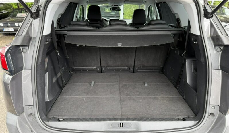 PEUGEOT 5008  | FWD (przód) | Manualna | 130 KM | Szary full