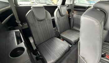 PEUGEOT 5008  | FWD (przód) | Manualna | 130 KM | Szary full