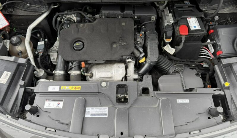 PEUGEOT 5008  | FWD (przód) | Manualna | 130 KM | Szary full