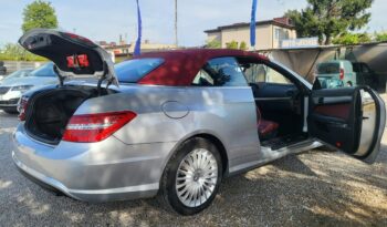 Mercedes E 200 | tylny | Automatyczna | 204 KM | Srebrny full