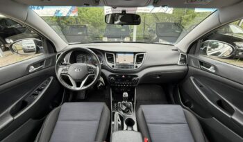 HYUNDAI Tucson  | FWD (przód) | Manualna | 132 KM | Czarny full
