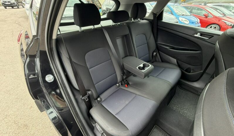 HYUNDAI Tucson  | FWD (przód) | Manualna | 132 KM | Czarny full