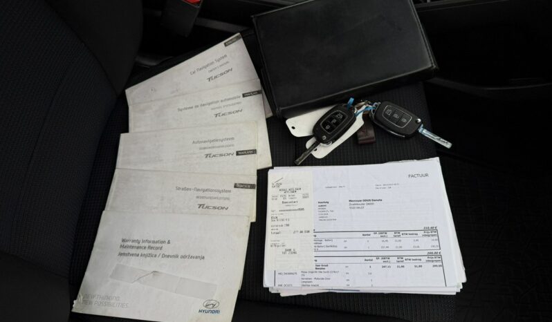 HYUNDAI Tucson  | FWD (przód) | Manualna | 132 KM | Czarny full