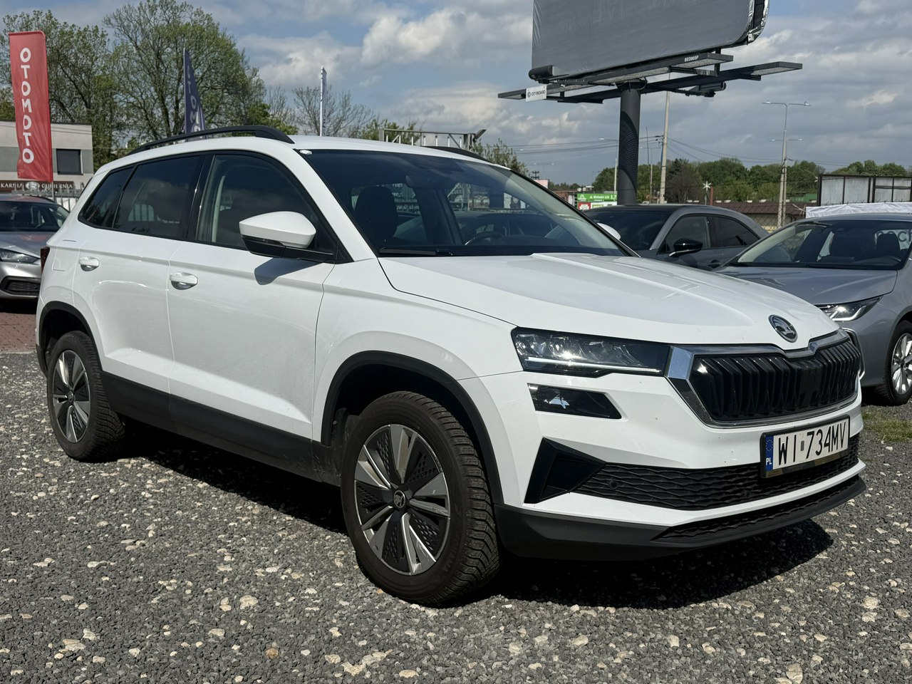 Skoda Karoq | Przedni | Manualna | 150 Km | Bialy