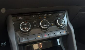 SKODA Karoq | przedni | Manualna | 150 KM | bialy full
