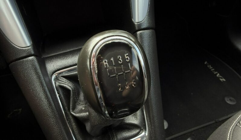 OPEL Zafira  | FWD (przód) | Manualna | 140 KM | bialy full
