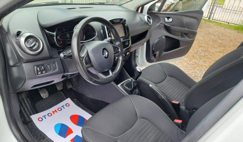 RENAULT Clio  | przedni | Manualna | 75 KM | bialy full