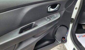 RENAULT Clio  | przedni | Manualna | 75 KM | bialy full