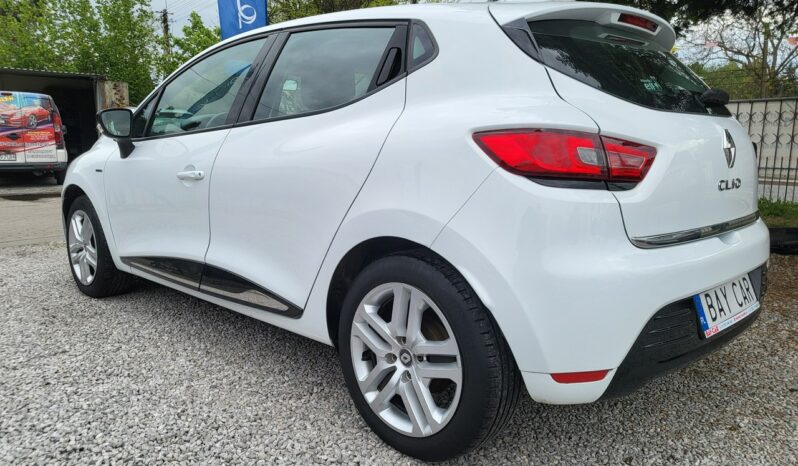 RENAULT Clio  | przedni | Manualna | 75 KM | bialy full