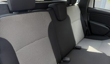 DACIA Duster  | przedni | Manualna | 105 KM | Srebrny full