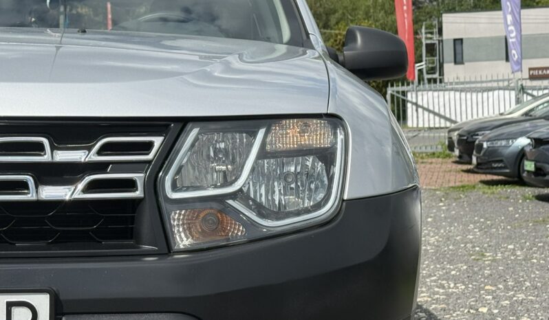 DACIA Duster  | przedni | Manualna | 105 KM | Srebrny full