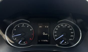 TOYOTA Yaris  | przedni | Manualna | 111 KM | Niebieski full
