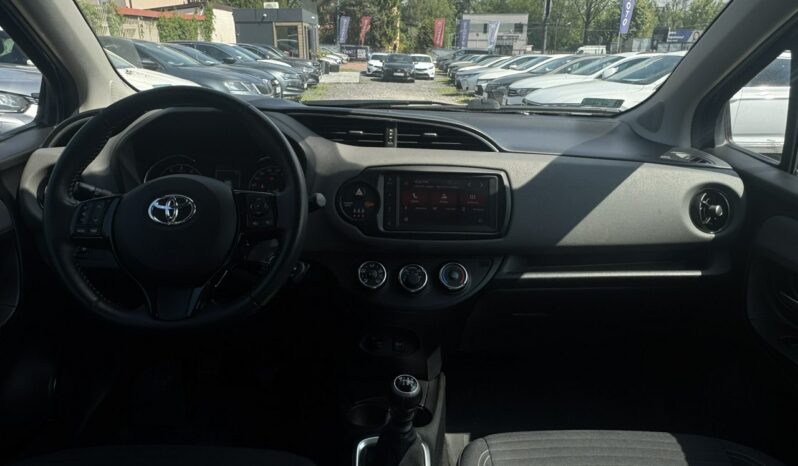 TOYOTA Yaris  | przedni | Manualna | 111 KM | Niebieski full