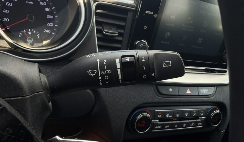 KIA Ceed  | przedni | Manualna | 160 KM | Niebieski full