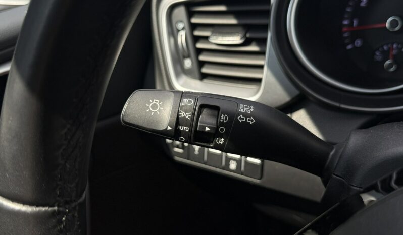 KIA Ceed  | przedni | Manualna | 160 KM | Niebieski full