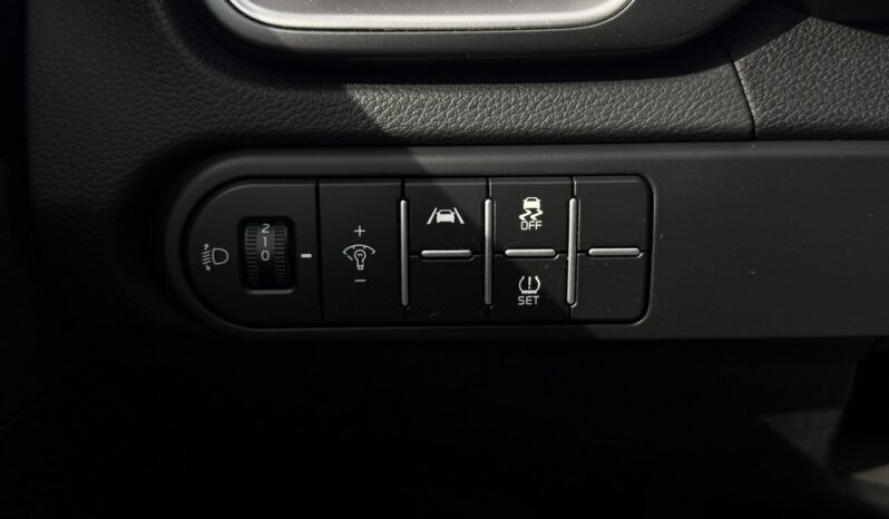 KIA Ceed  | przedni | Manualna | 160 KM | bialy full