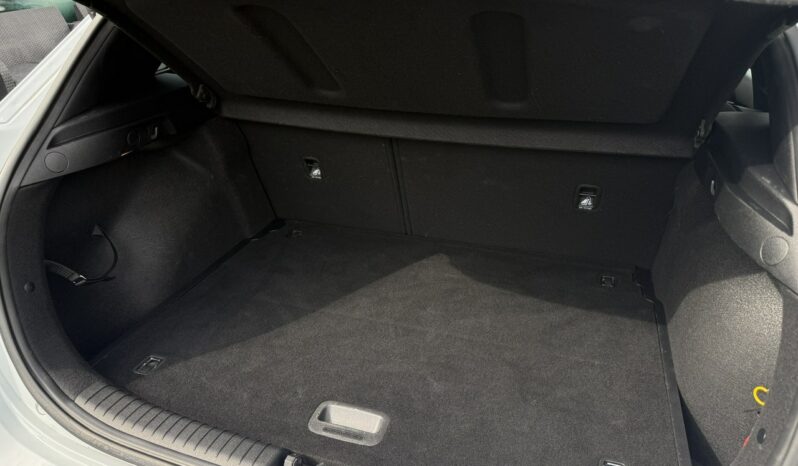 KIA Ceed  | przedni | Manualna | 160 KM | bialy full