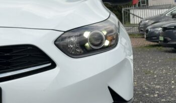 KIA Ceed  | przedni | Manualna | 160 KM | bialy full