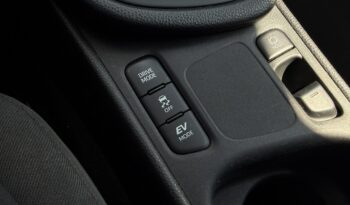 TOYOTA Yaris  | przedni | automatyczna_bezstopniowa | 116 KM | Srebrny full