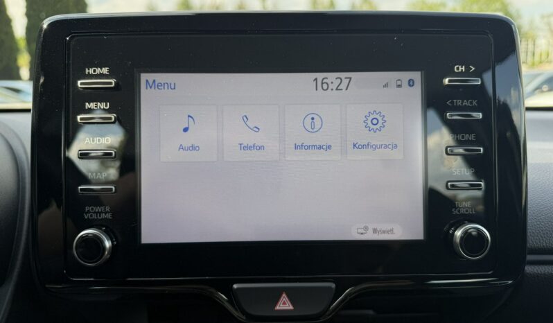 TOYOTA Yaris  | przedni | automatyczna_bezstopniowa | 116 KM | Srebrny full