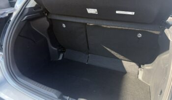 TOYOTA Yaris  | przedni | automatyczna_bezstopniowa | 116 KM | Srebrny full