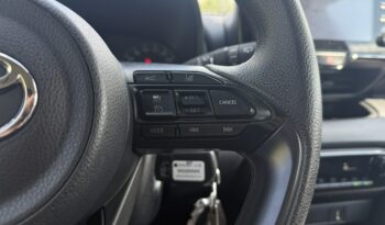 TOYOTA Yaris  | przedni | automatyczna_bezstopniowa | 116 KM | Srebrny full