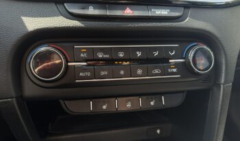 KIA Ceed  | przedni | Manualna | 136 KM | Niebieski full