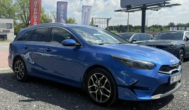 KIA Ceed  | przedni | Manualna | 136 KM | Niebieski full