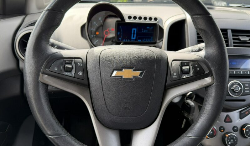 CHEVROLET Aveo  | FWD (przód) | Manualna | 115 KM | bialy full