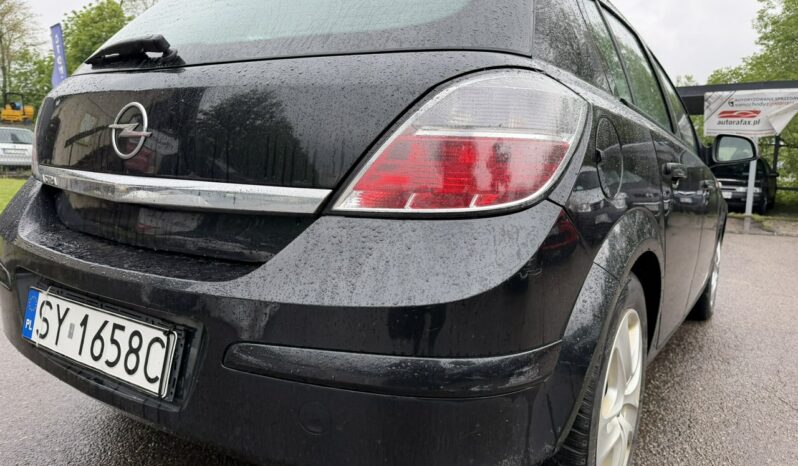 OPEL Astra | FWD (przód) | Manualna | 115 KM | Czarny full