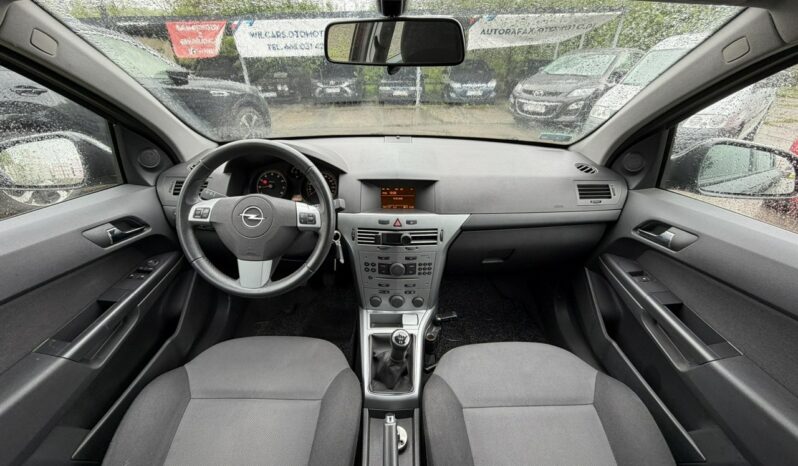 OPEL Astra | FWD (przód) | Manualna | 115 KM | Czarny full
