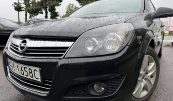 OPEL Astra | FWD (przód) | Manualna | 115 KM | Czarny full