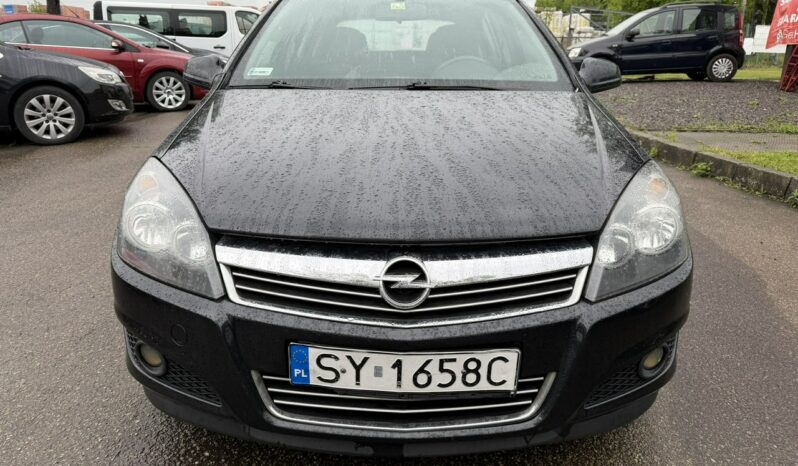 OPEL Astra | FWD (przód) | Manualna | 115 KM | Czarny full