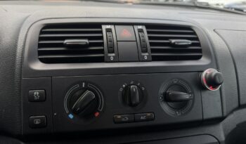 SKODA Fabia  | przedni | Manualna | 75 KM | Srebrny full