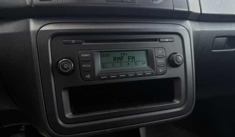 SKODA Fabia  | przedni | Manualna | 75 KM | Srebrny full