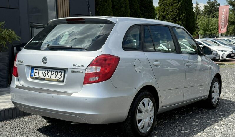 SKODA Fabia  | przedni | Manualna | 75 KM | Srebrny full