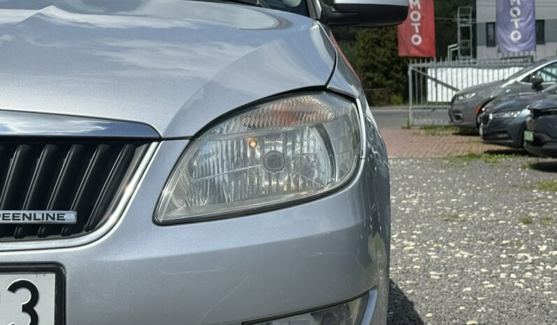 SKODA Fabia  | przedni | Manualna | 75 KM | Srebrny full