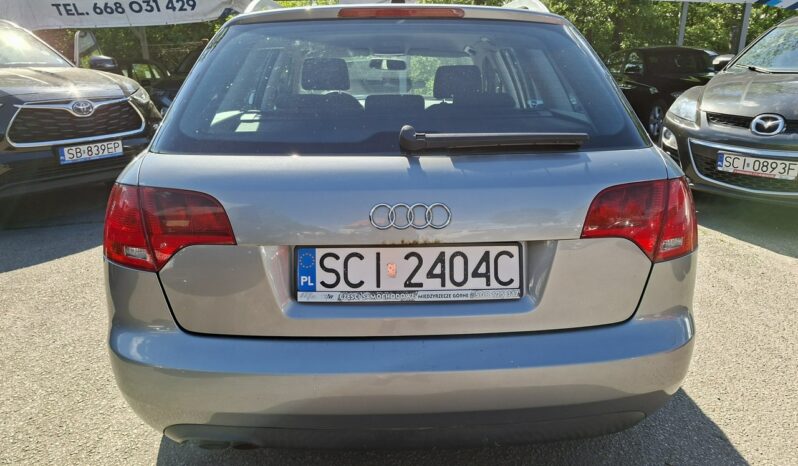 AUDI A4  | FWD (przód) | Manualna | 140 KM | Szary full