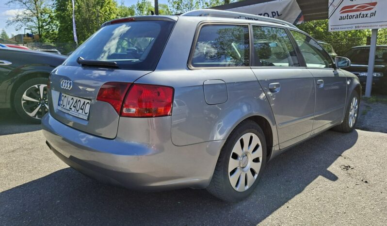 AUDI A4  | FWD (przód) | Manualna | 140 KM | Szary full