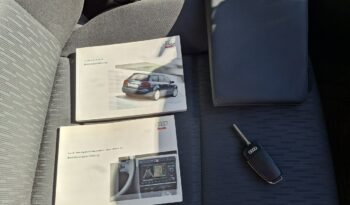 AUDI A4  | FWD (przód) | Manualna | 140 KM | Szary full