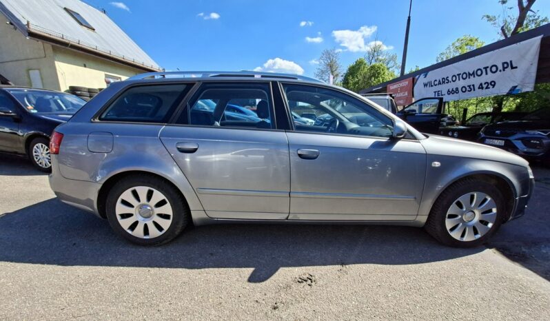 AUDI A4  | FWD (przód) | Manualna | 140 KM | Szary full