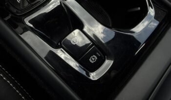 VOLVO XC 40 | przedni | Automatyczna | 163 KM | Szary full