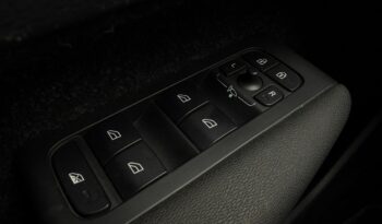 VOLVO XC 40 | przedni | Automatyczna | 163 KM | Szary full