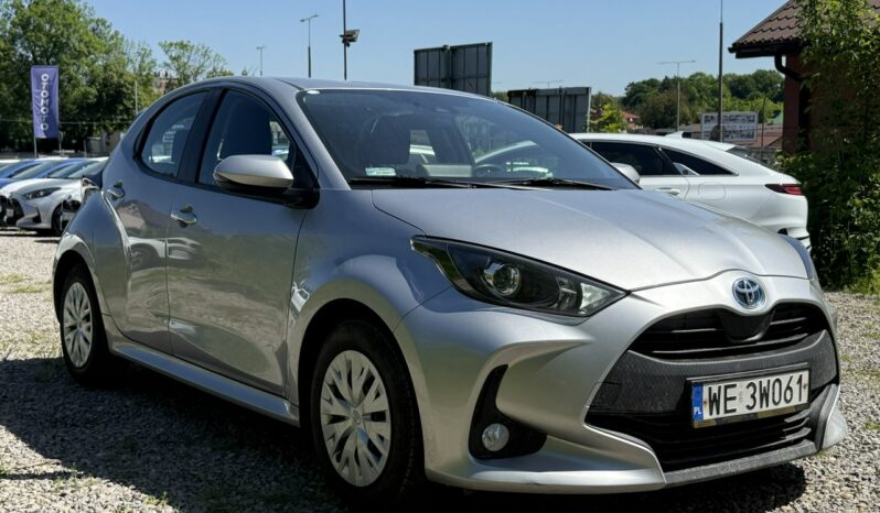 Toyota Yaris  | Fwd (Przód) | Automatyczna B/S | 116 Km | Srebrny
