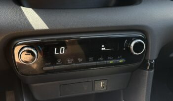 TOYOTA Yaris  | FWD (przód) | Automatyczna B/S | 116 KM | Srebrny full