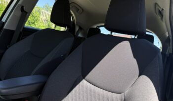 TOYOTA Yaris  | FWD (przód) | Automatyczna B/S | 116 KM | Srebrny full
