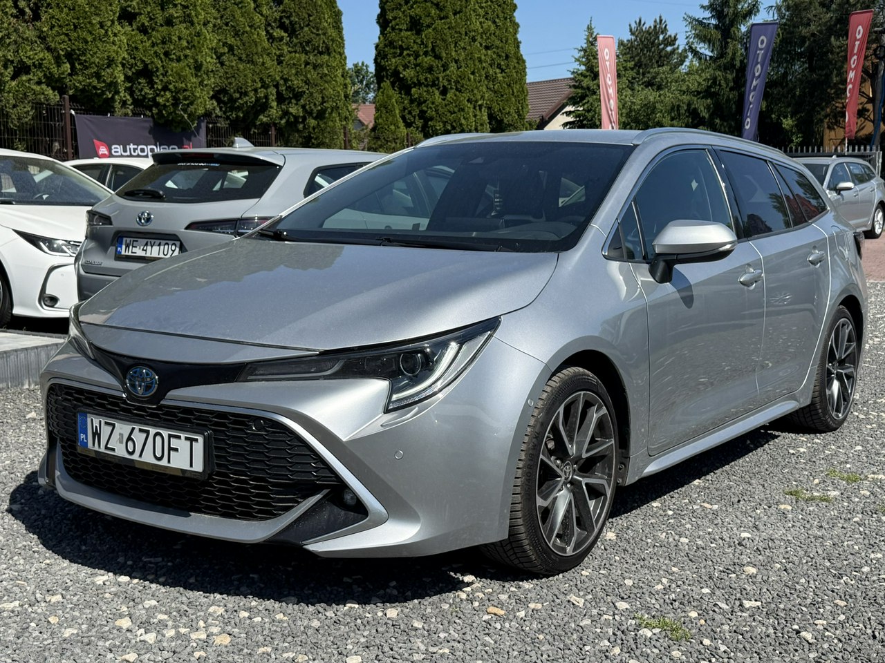 Toyota Corolla  | Przedni | Automatyczna_Bezstopniowa | 184 Km | Srebrny