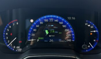 TOYOTA Corolla  | przedni | automatyczna_bezstopniowa | 184 KM | Srebrny full