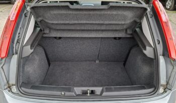 FIAT Punto  | FWD (przód) | Automatyczna | 77 KM | Szary full