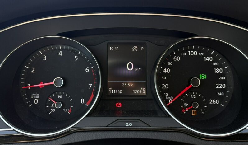 VOLKSWAGEN Passat  | przedni | Automatyczna | 150 KM | Srebrny full